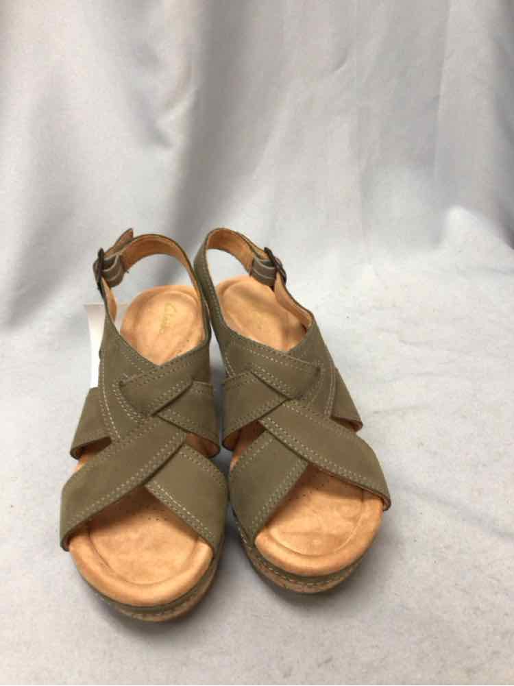 CLARKS SIZE 6 Ladies SHOES