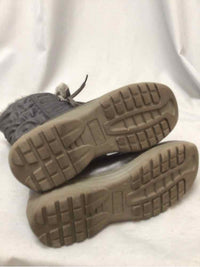 TOTES SIZE 8 Ladies SHOES