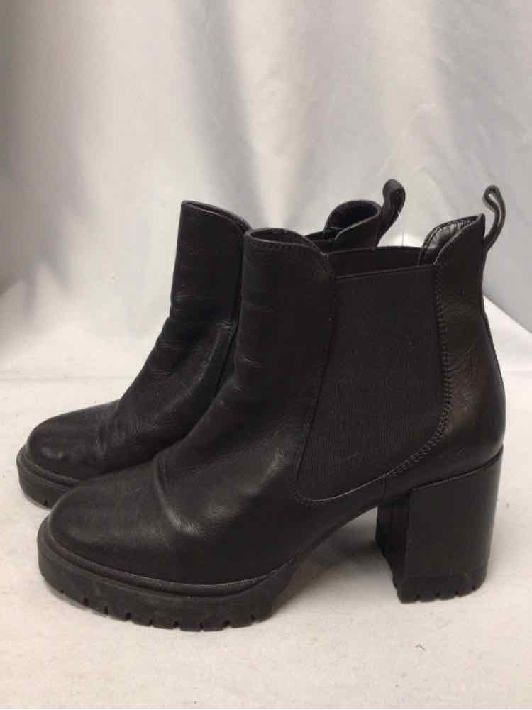 AEROSOLES SIZE 8 1/2 Ladies SHOES