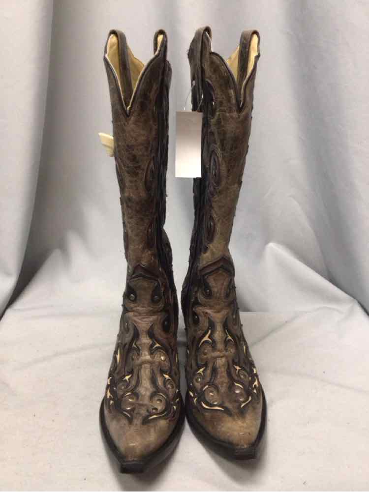 CORRAL SIZE 9 1/2 Ladies SHOES