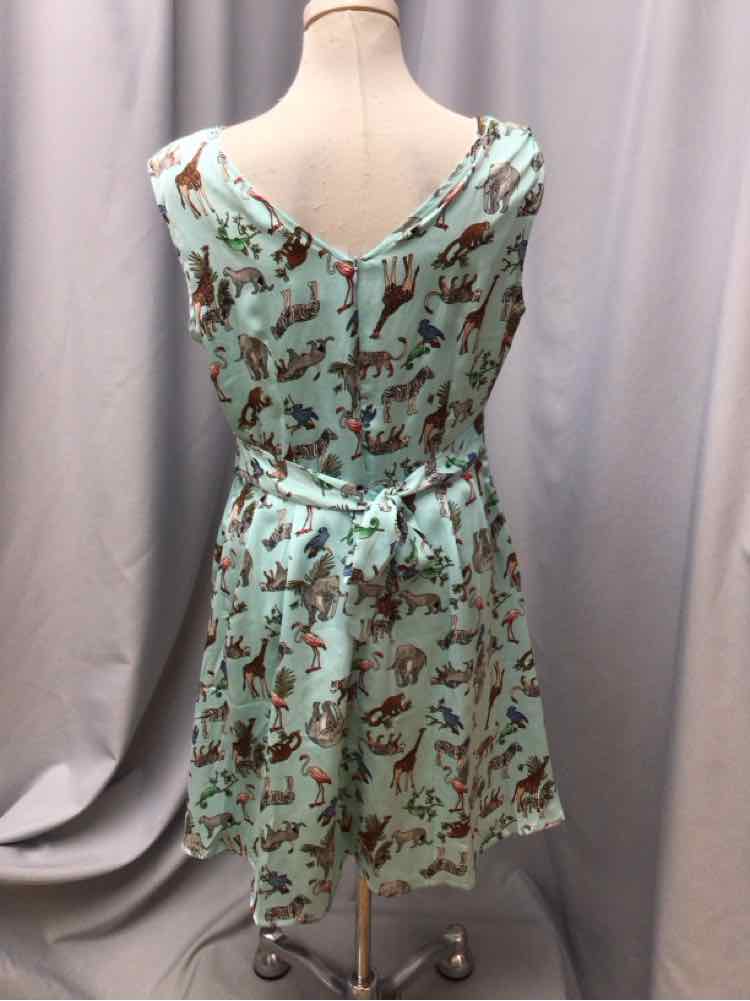 LA SOUL SIZE LARGE Ladies DRESS