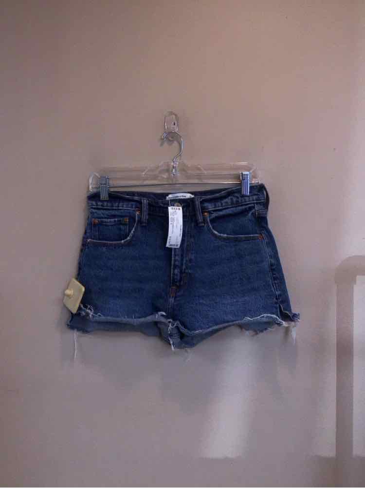 ABERCROMBIE & FITCH SIZE 4 Ladies SHORTS