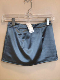 URBAN OUTFITTERS SIZE XSMALL Ladies SKIRT