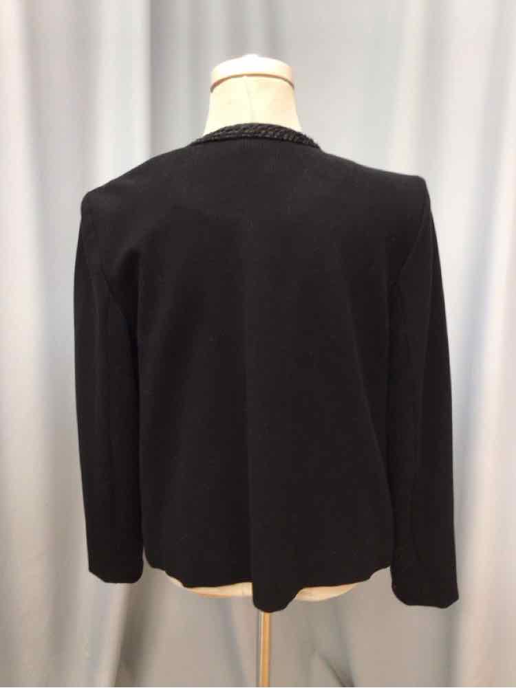 J MCLAUGHLIN SIZE LARGE Ladies BLAZER