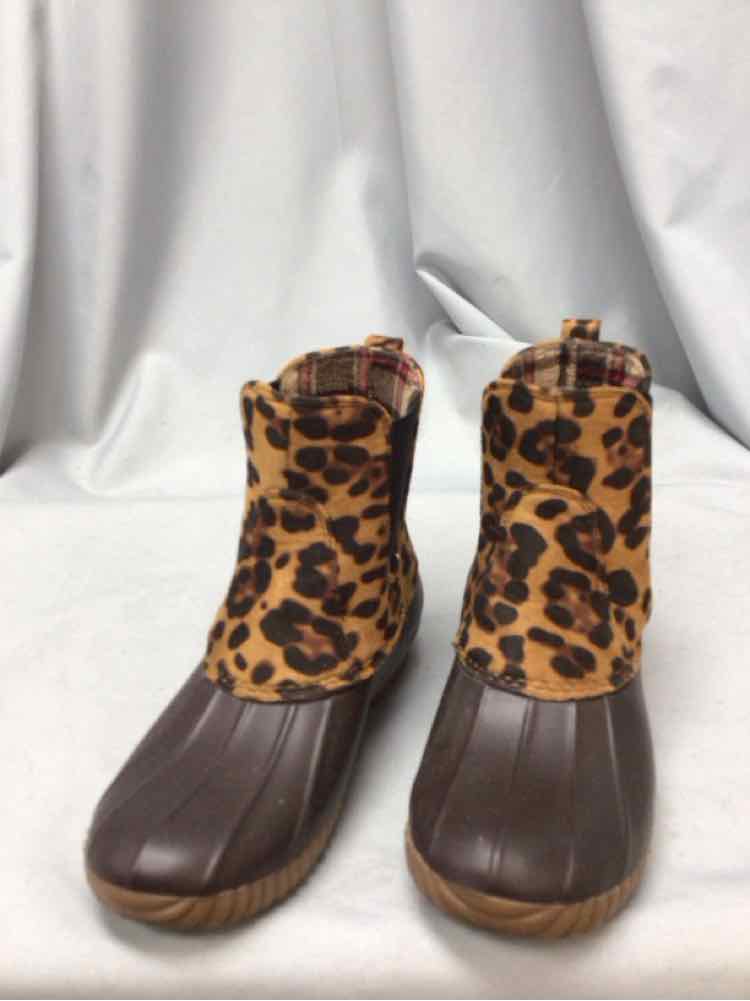 SIZE 6 Ladies SHOES
