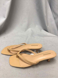 CUSHIONAIRE SIZE 8 1/2 Ladies SHOES