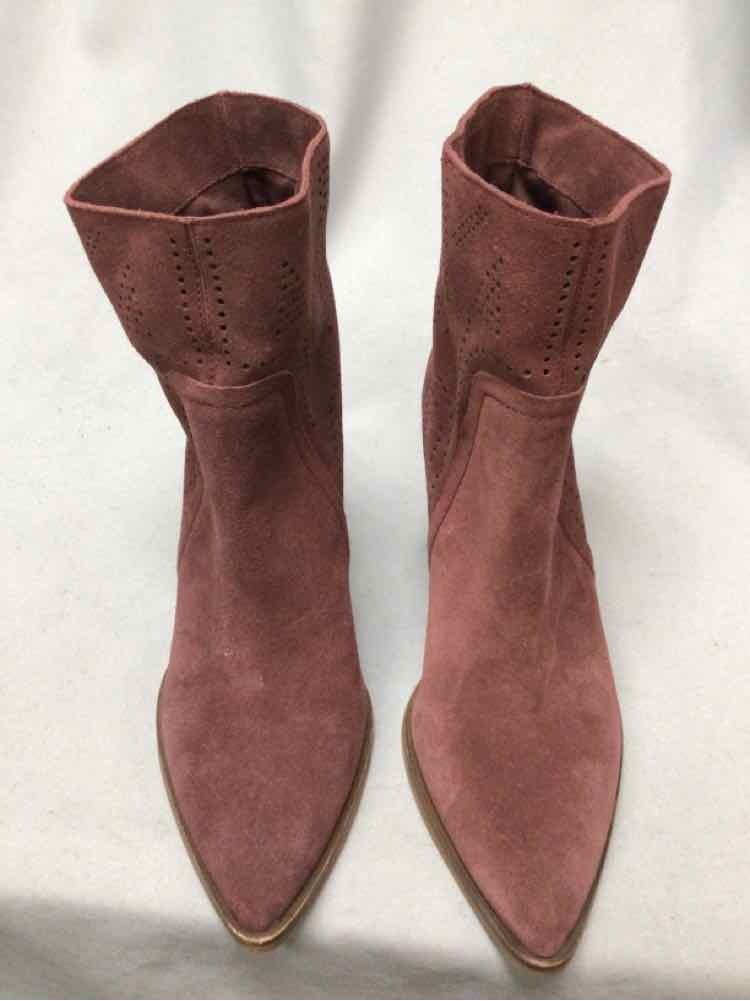 VINCE CAMUTO SIZE 8 Ladies SHOES