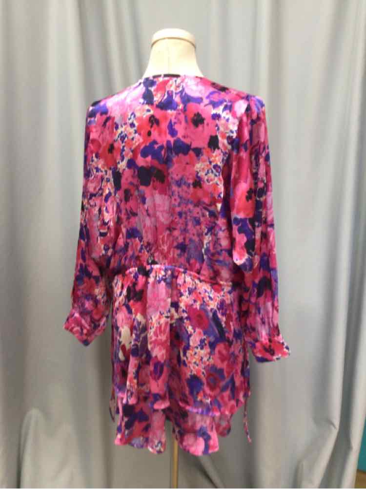 ZARA SIZE MEDIUM Ladies BLOUSE