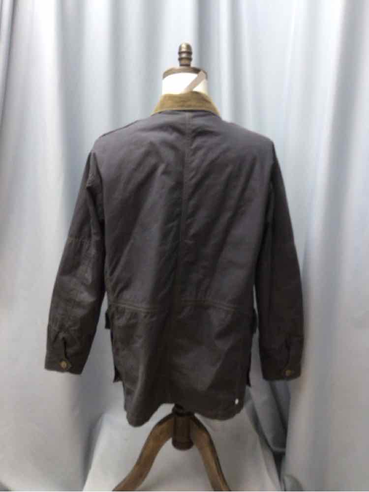 SIZE LARGE ORVIS Men's COATS