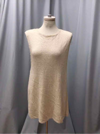 FREE PEOPLE SIZE MEDIUM Ladies TOP