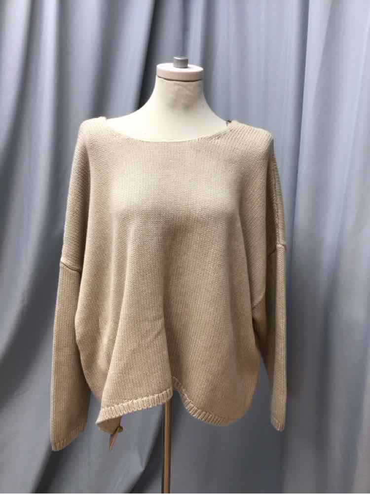 BANANA REPUBLIC SIZE X LARGE Ladies TOP