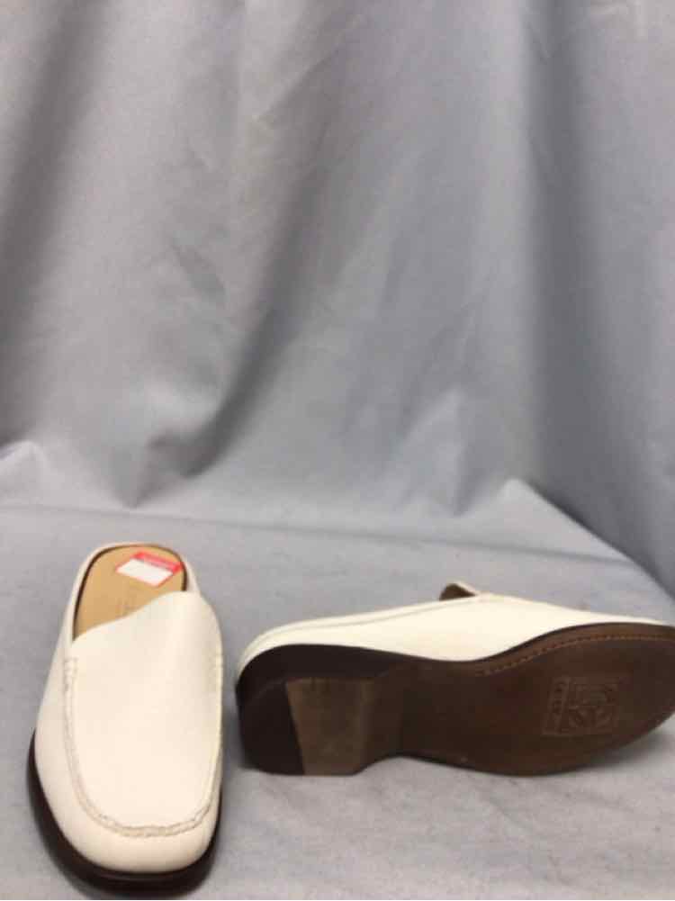 DONALD PLINER SIZE 10 Ladies SHOES