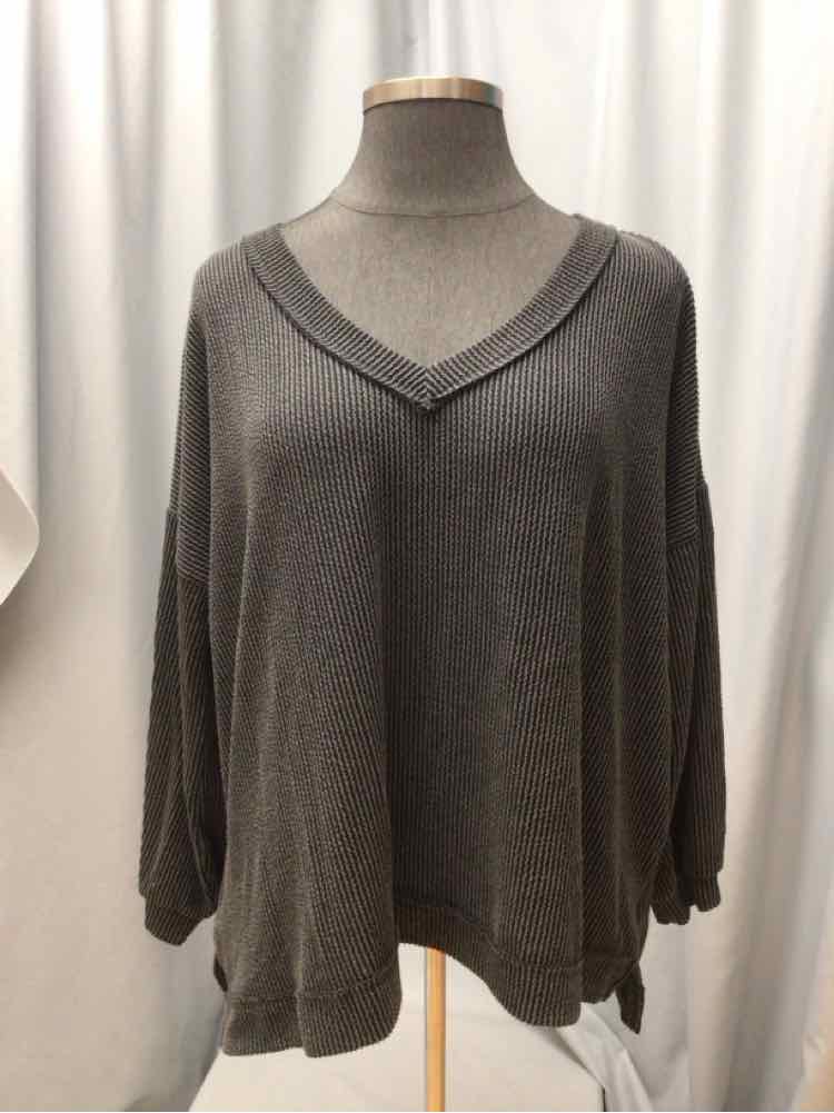 ARULA SIZE 2 X Ladies TOP