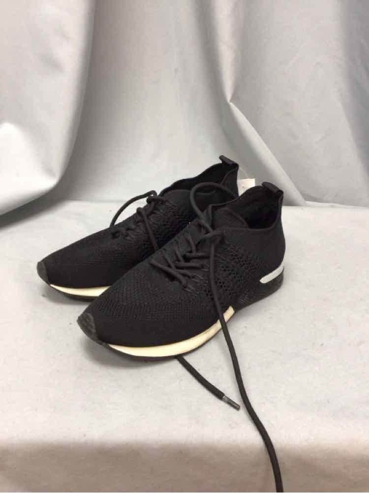 14TH AND UNION SIZE 7 Ladies SHOES