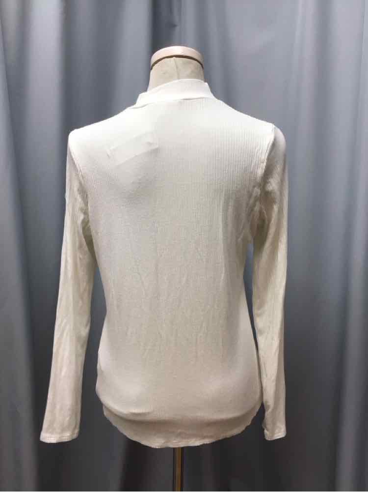 CYRUS SIZE LARGE Ladies TOP