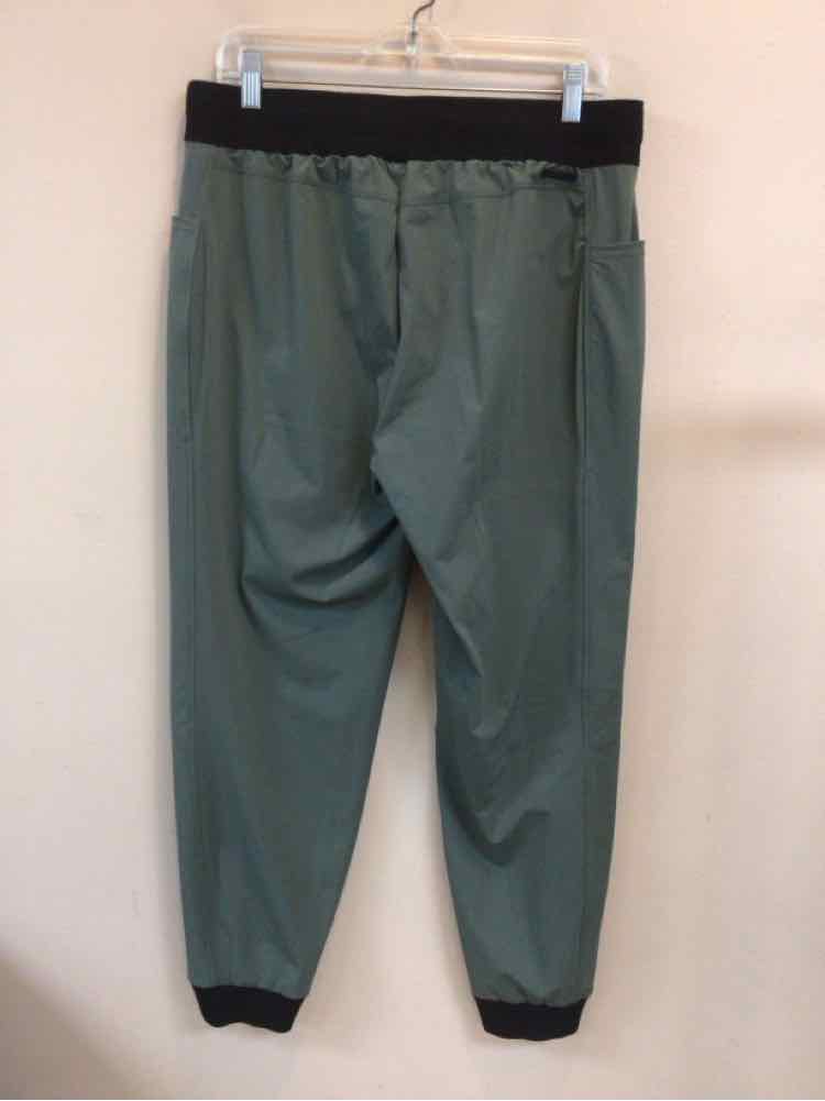 BLANC NOIR SIZE LARGE Ladies PANTS