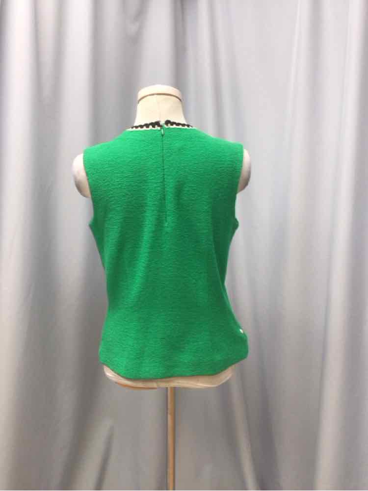 ST. JOHN SIZE 8 Ladies TOP