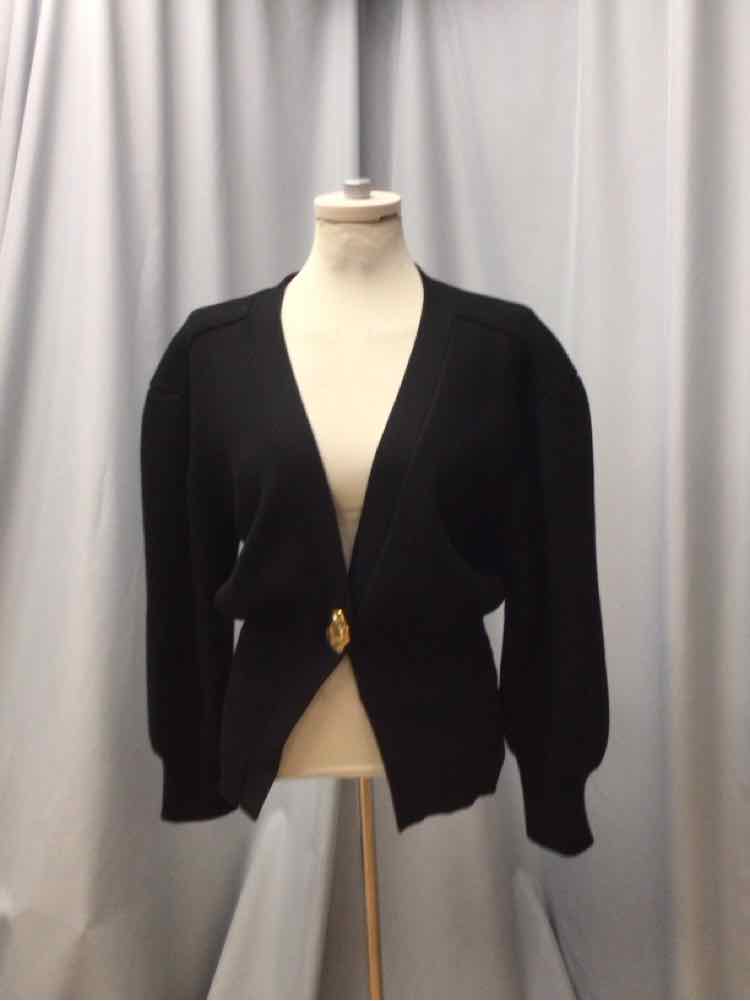 URBAN REVIVO SIZE X LARGE Ladies TOP