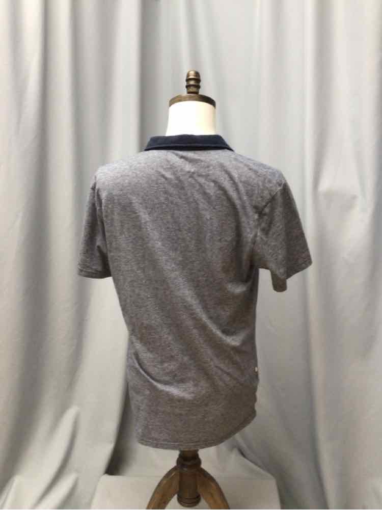 SIZE X LARGE RETROFIT Men's SHIRTS