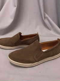 SIZE 10 1/2 ECCO Men's SHOES