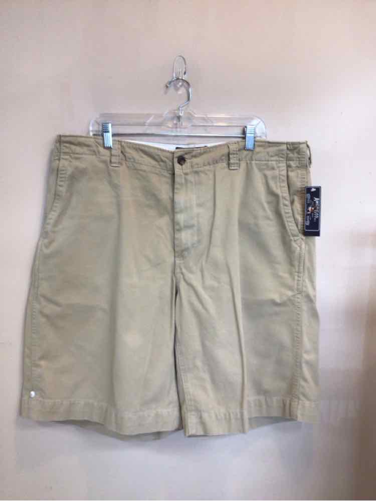 SIZE 40 AMERICAN LIVING Men's SHORTS