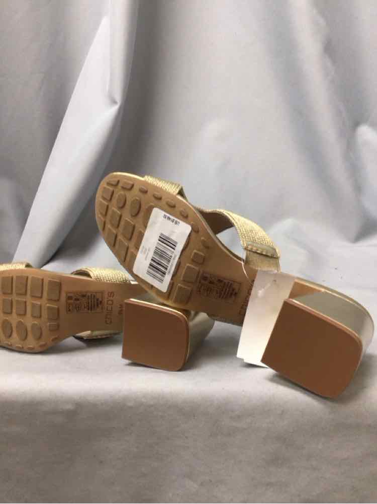 CHICOS SIZE 9 1/2 Ladies SHOES