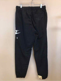 SIZE LARGE NIKE Men's PANTS