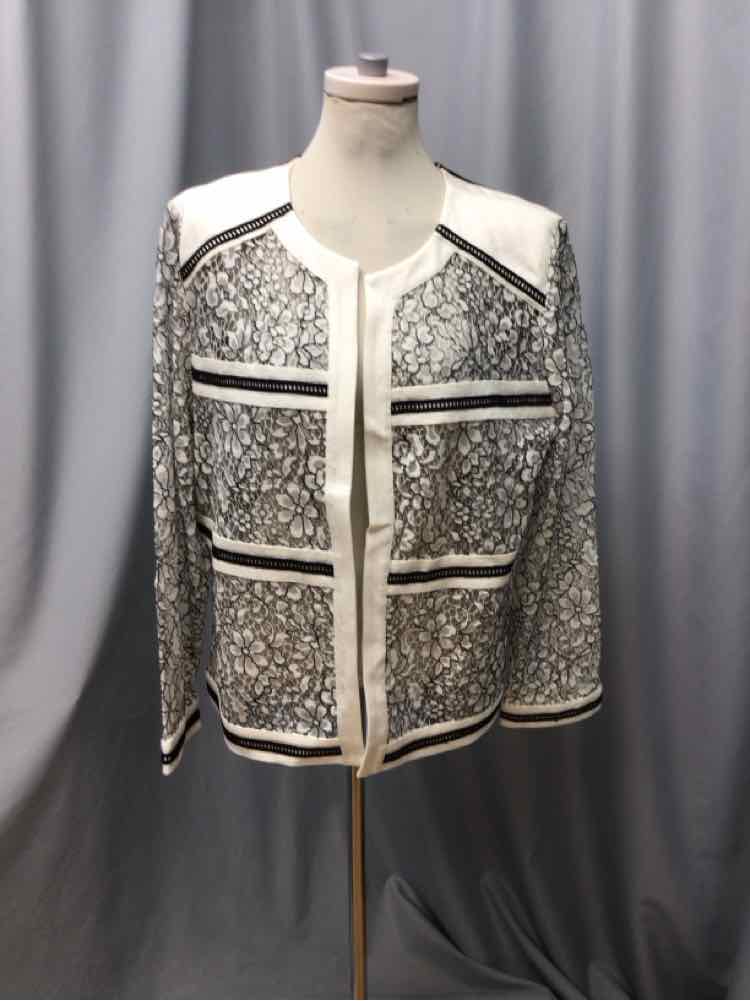 CHICOS SIZE LARGE Ladies BLAZER