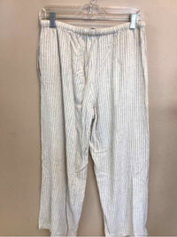 HUNTER & BROWN SIZE MEDIUM Ladies PANTS