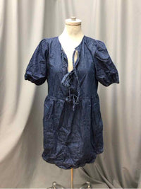 LOFT SIZE MEDIUM Ladies DRESS