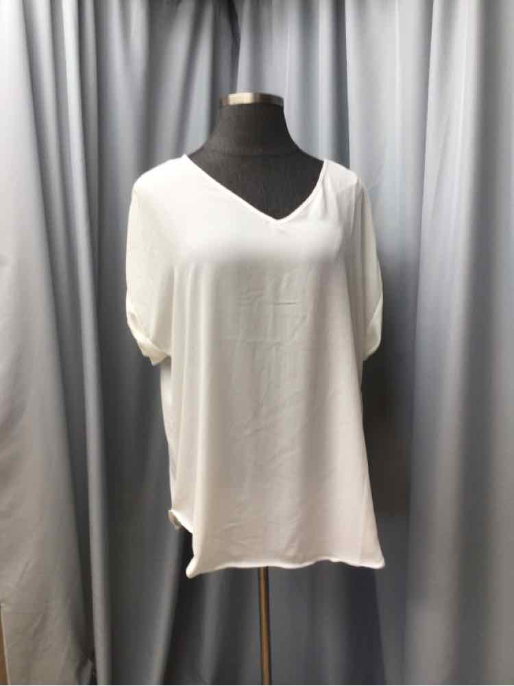 ZENANA OUTFITTERS SIZE 3 X Ladies BLOUSE