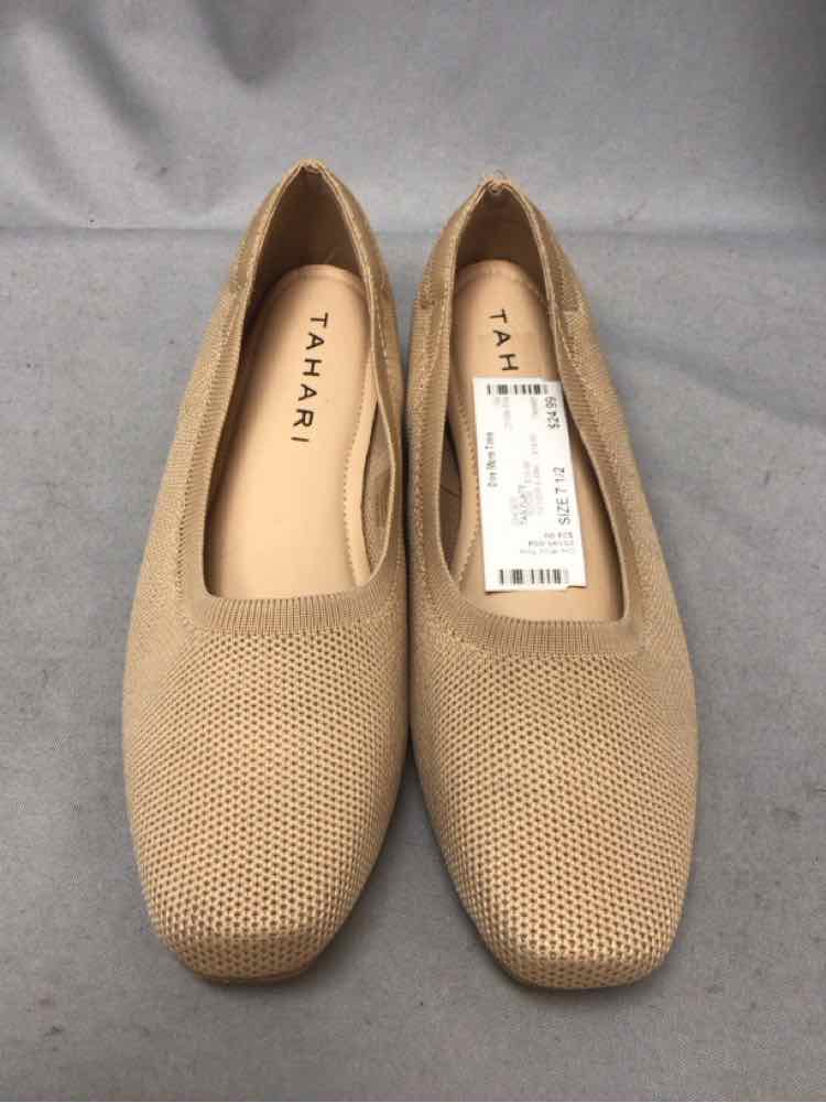 TAHARI SIZE 7 1/2 Ladies SHOES
