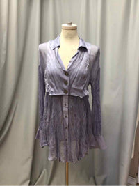 FREE PEOPLE SIZE MEDIUM Ladies BLOUSE