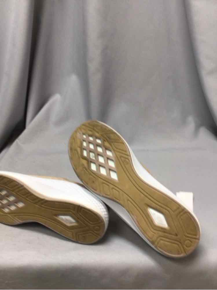 TOMMY BAHAMA SIZE 9 Ladies SHOES