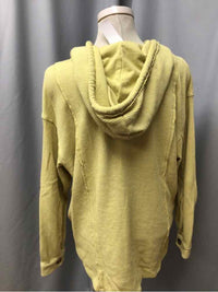 AMERICAN EAGLE SIZE MEDIUM Ladies TOP