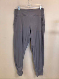 LULULEMON SIZE 12 Ladies EXERCISE