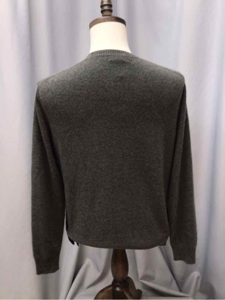 SIZE MEDIUM CLUB MONACO Men's SHIRTS