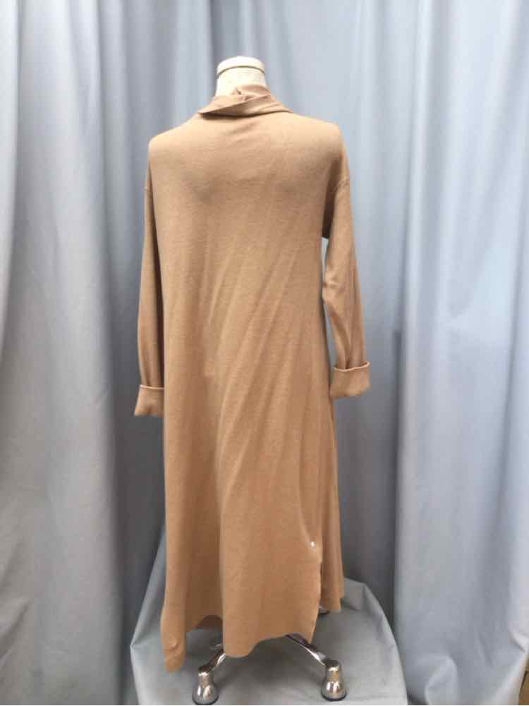 LINE AND DOT SIZE LARGE Ladies TOP