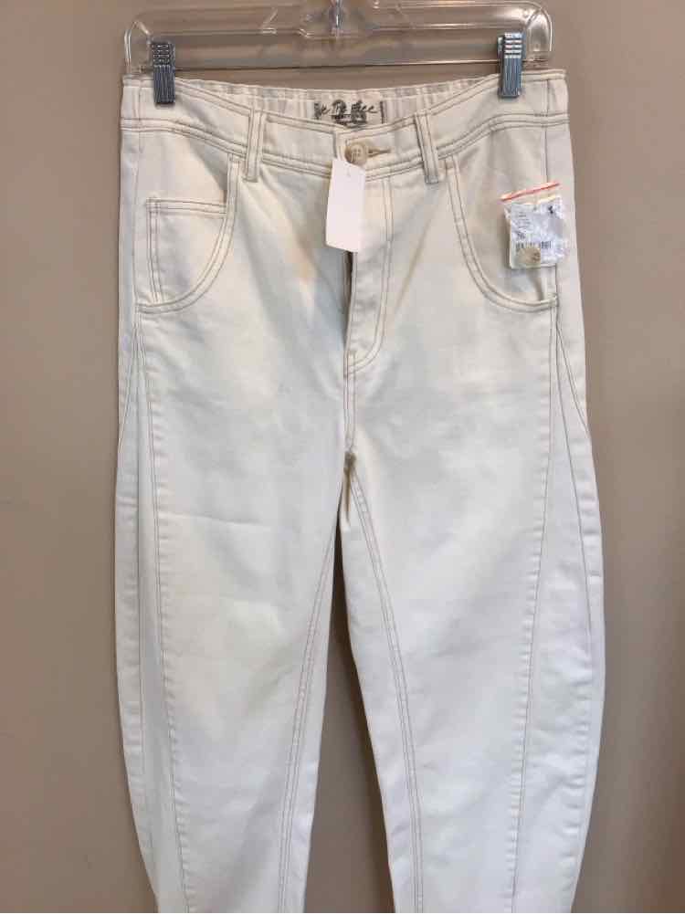 WE THE FREE SIZE 26 Ladies PANTS