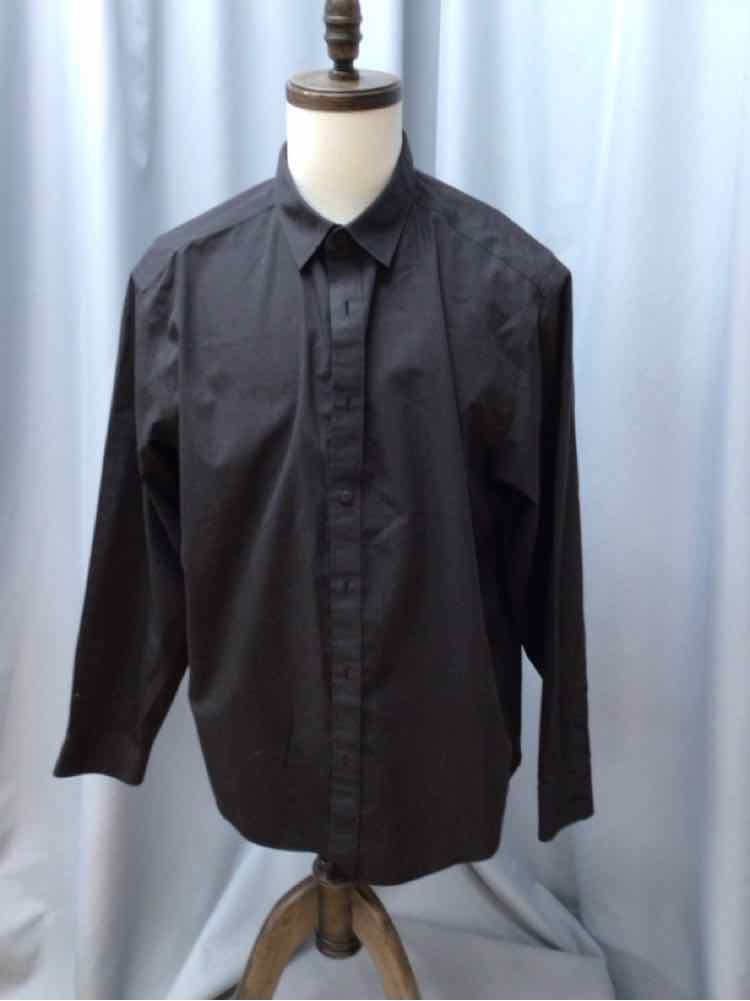 SIZE X LARGE UNTUCKIT Men's SHIRTS
