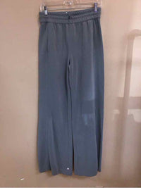 LULULEMON SIZE 6 Ladies PANTS