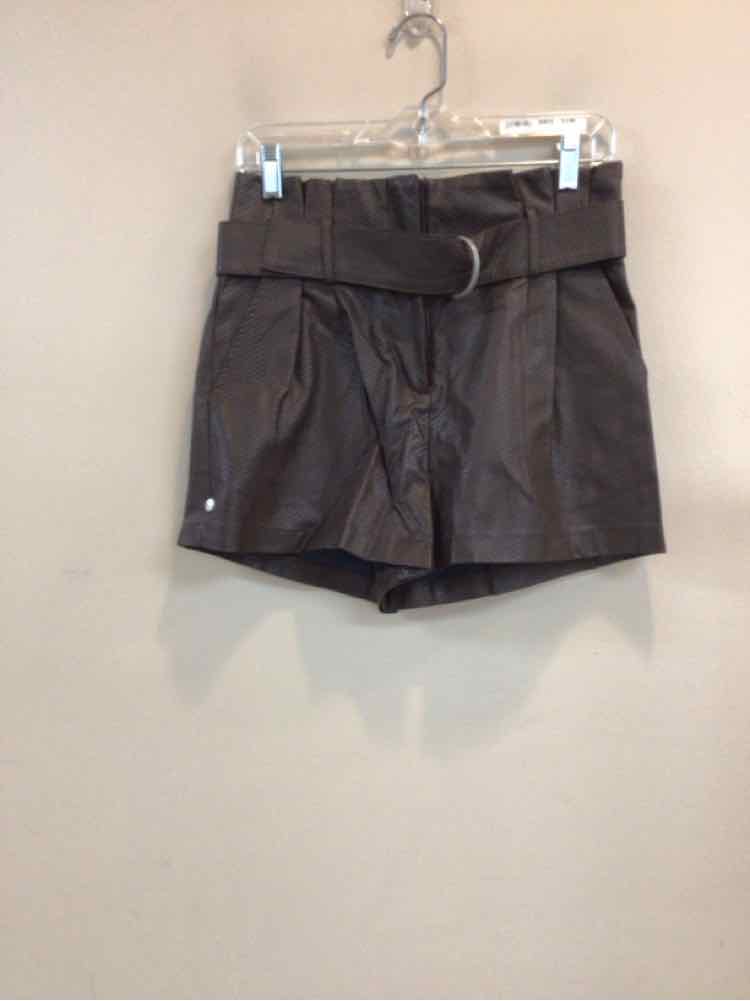 HONEY PUNCH SIZE MEDIUM Ladies SHORTS