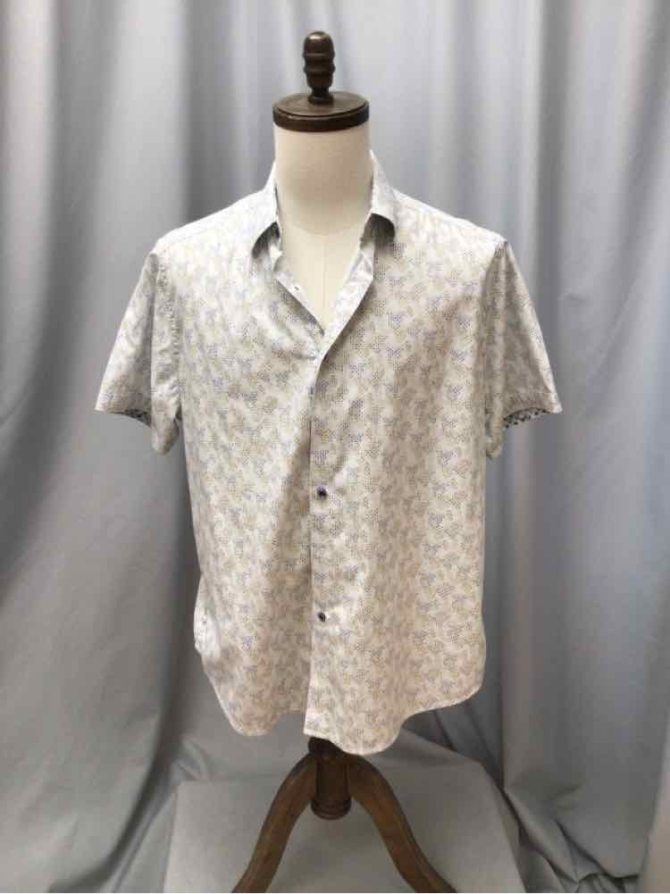 SIZE LARGE ROBERT GRAHAM Men's SHIRTS