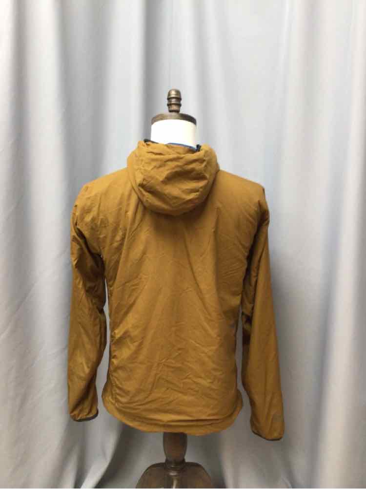SIZE MEDIUM MOUNTAIN HARD WEAR Men's COATS