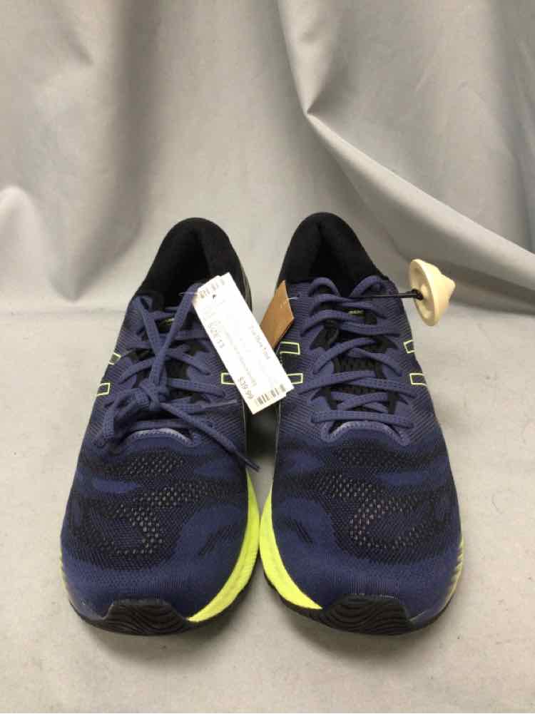 SIZE 13 ASICS Men's SHOES