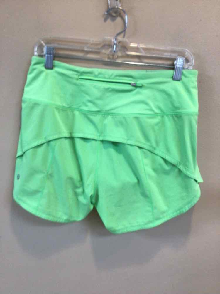 LULULEMON SIZE 8 Ladies EXERCISE