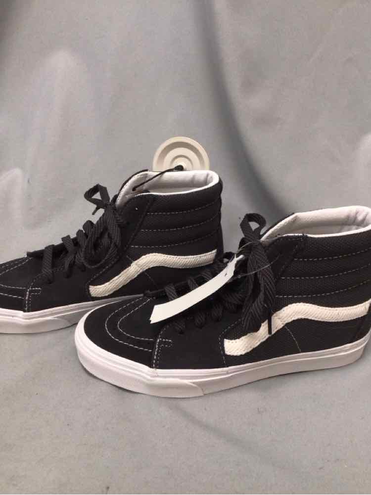 VANS SIZE 8 1/2 Ladies SHOES