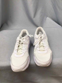 NIKE SIZE 10 1/2 Ladies SHOES