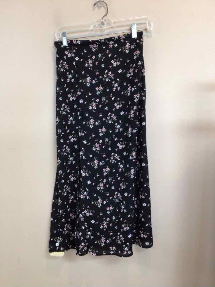 GOOD LUCK GEM SIZE SMALL Ladies SKIRT