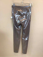 OLD NAVY SIZE MEDIUM Ladies EXERCISE